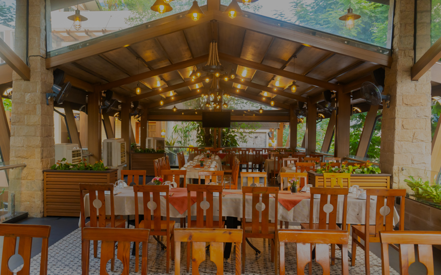 Hương Cau Restaurant